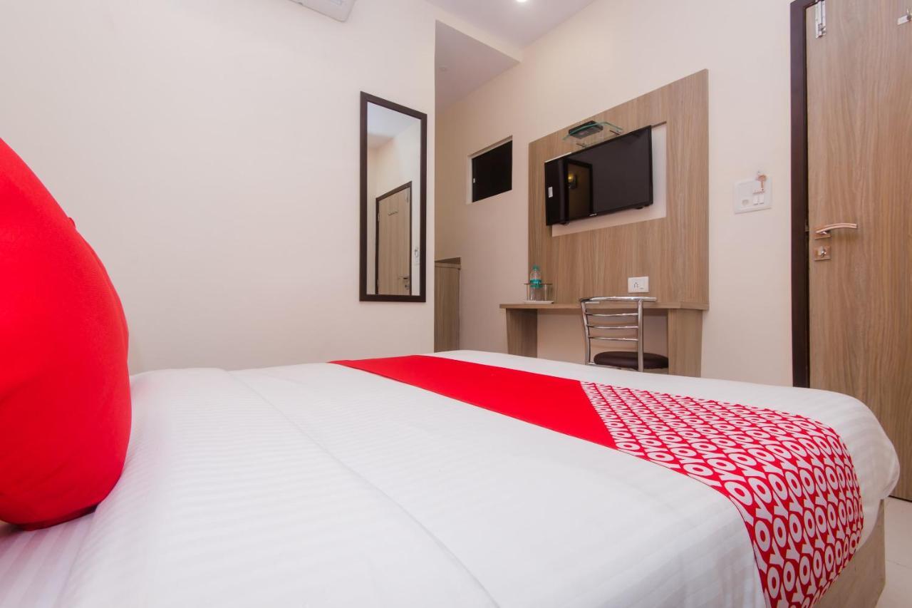 Oyo 14056 Golden Arch Otel Mumbai Dış mekan fotoğraf
