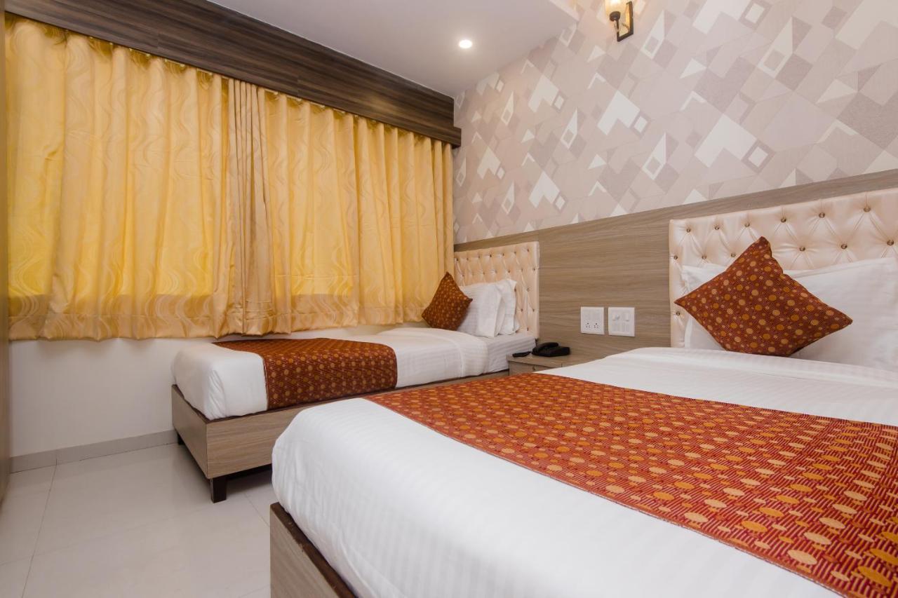 Oyo 14056 Golden Arch Otel Mumbai Dış mekan fotoğraf
